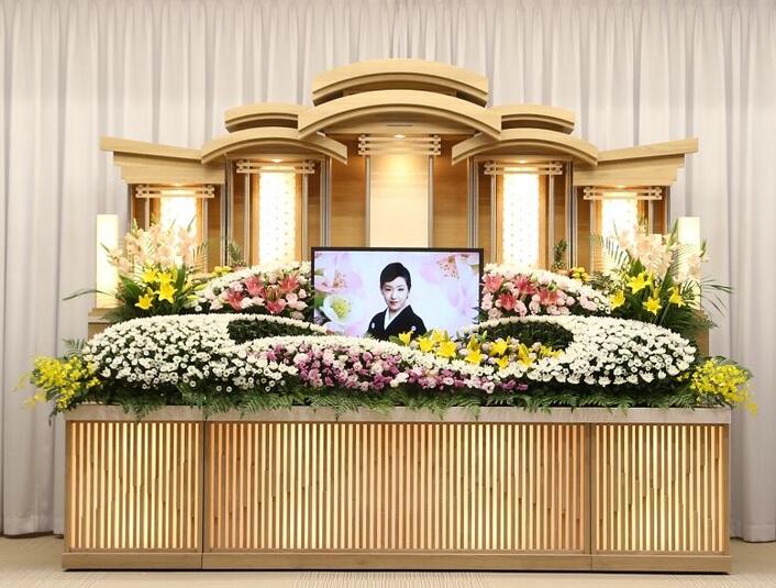 12万円生花祭壇