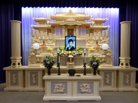 白木祭壇　１２尺袖付