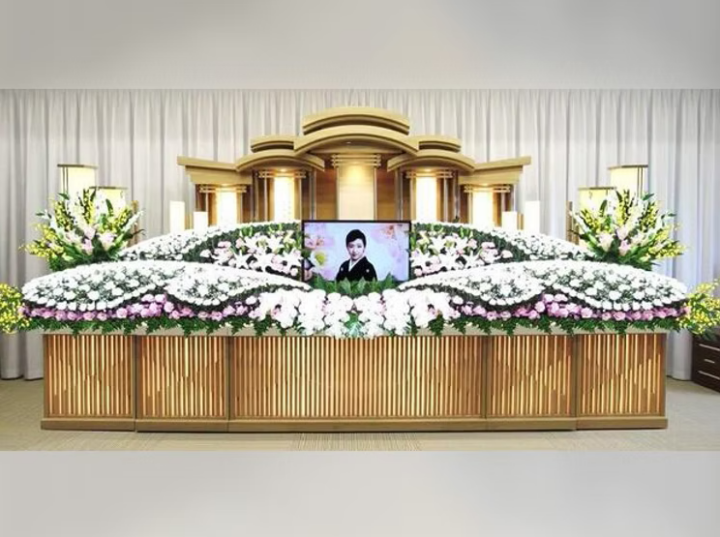 20万円生花祭壇